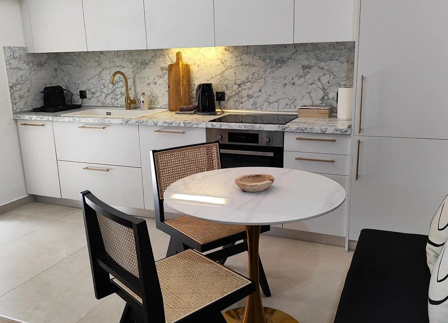 Nest Suite By Oikies Rentals Neo Epivates Apartment